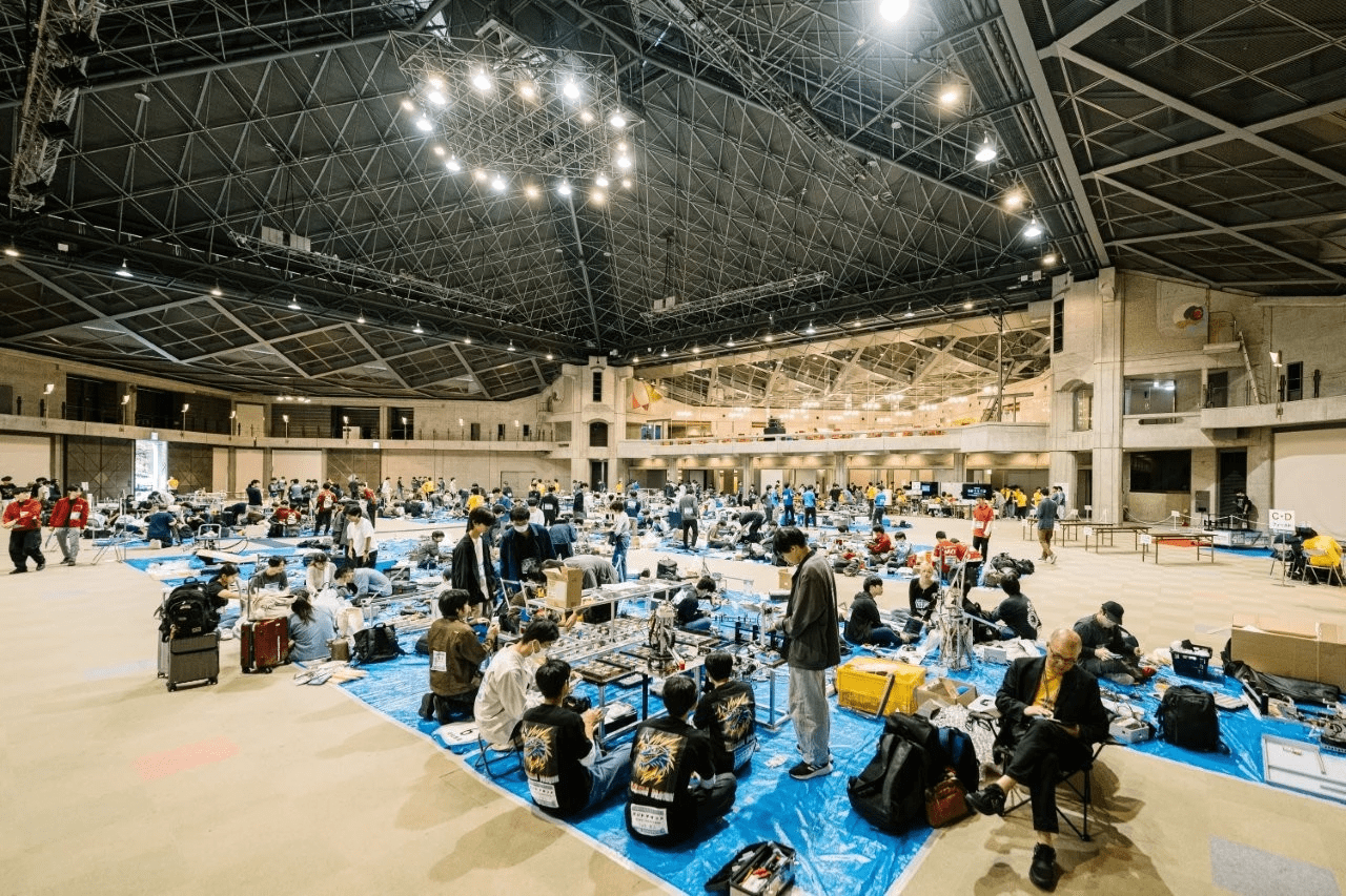 キャチロボバトルコンテストって？ WHAT’S CATCHROBO